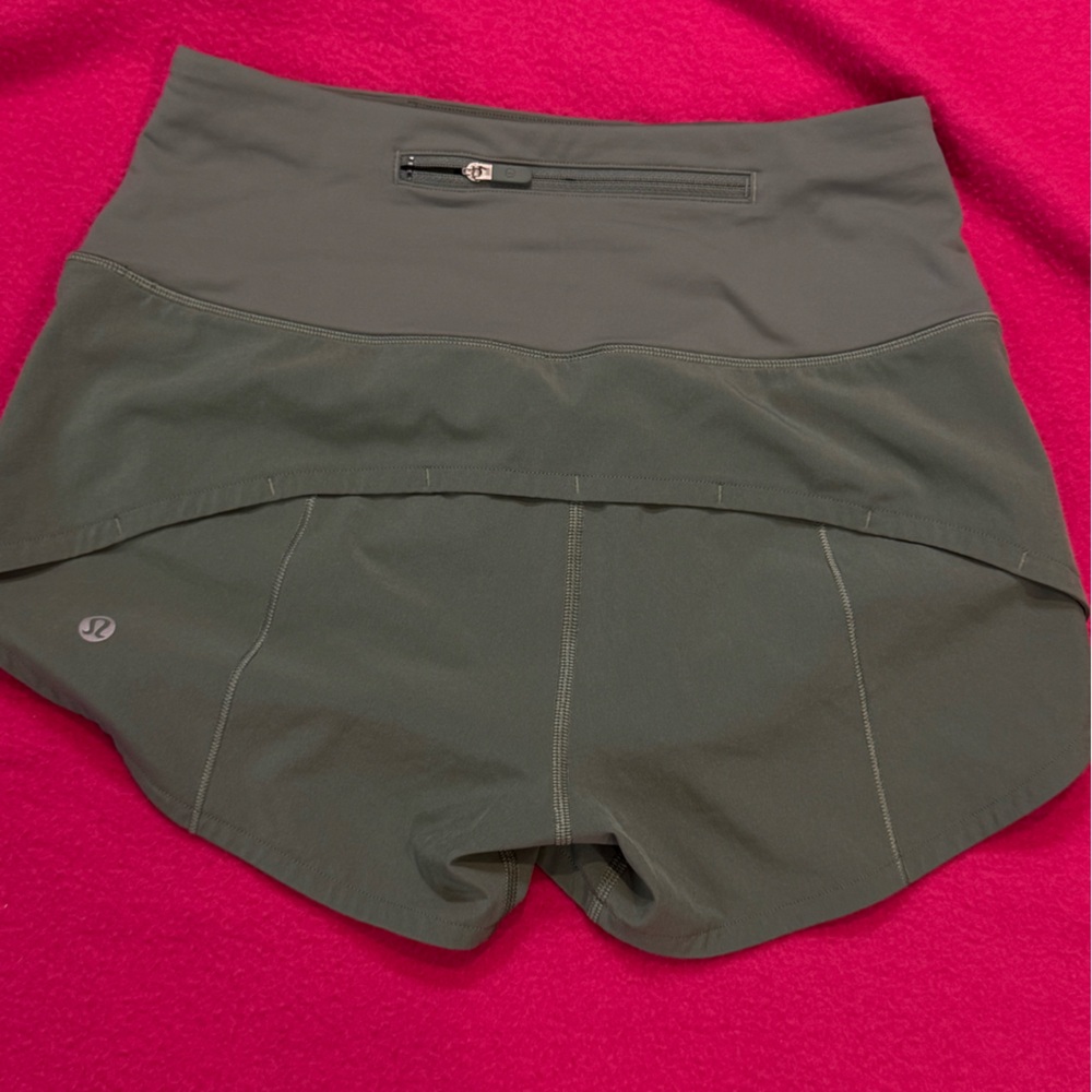lululemon athletica Green Women Shorts - NWOT